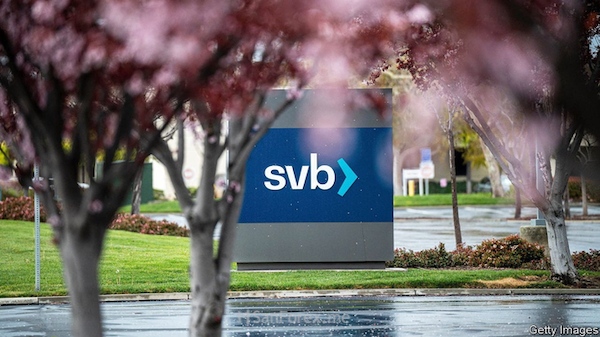 Silicon Valley Bank đã phạm sai lầm trong việc cân đối nguồn tiền, gây ra thảm họa phá sản đầy đau thưởng